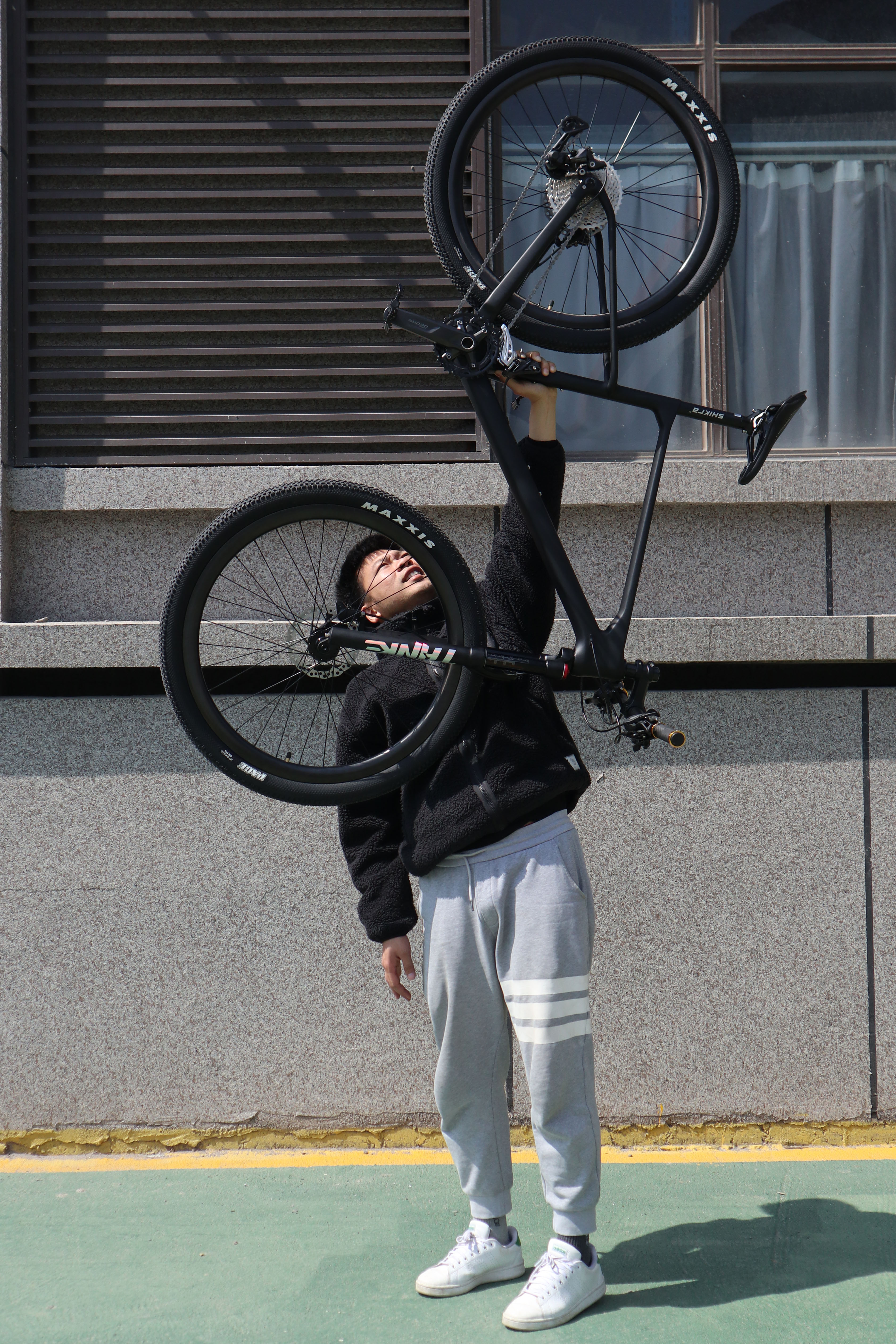 Long Distance Aero Carbon Road – Carbon Bike Frame recenzja i cena